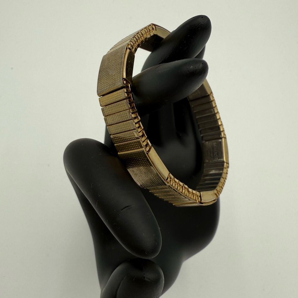 Vintage Gold-Tone Magnetic Stainless Stretch Bracelet by Major
